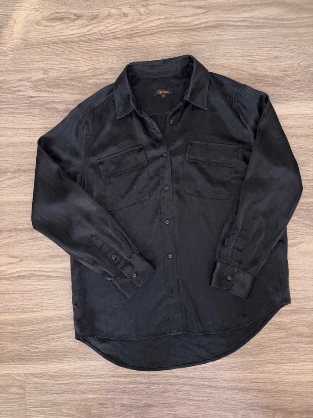 Quince Washable Stretch Silk Utility Button Down// M// Worn maybe 2 times!